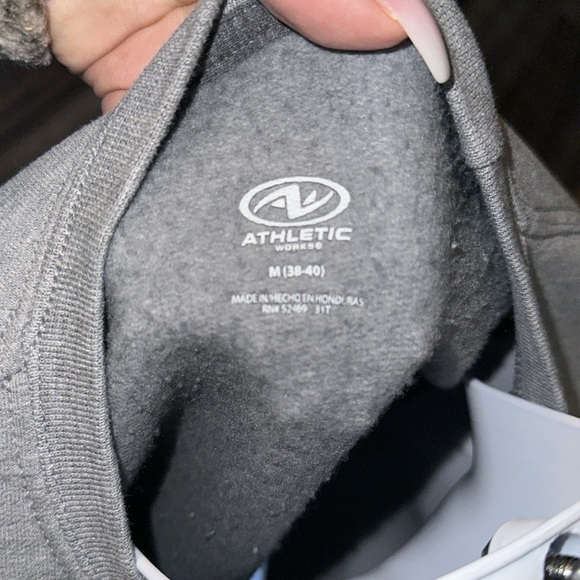 Tupac and Eazy-E sweatshirt men’s size Medium - Picture 3 of 3